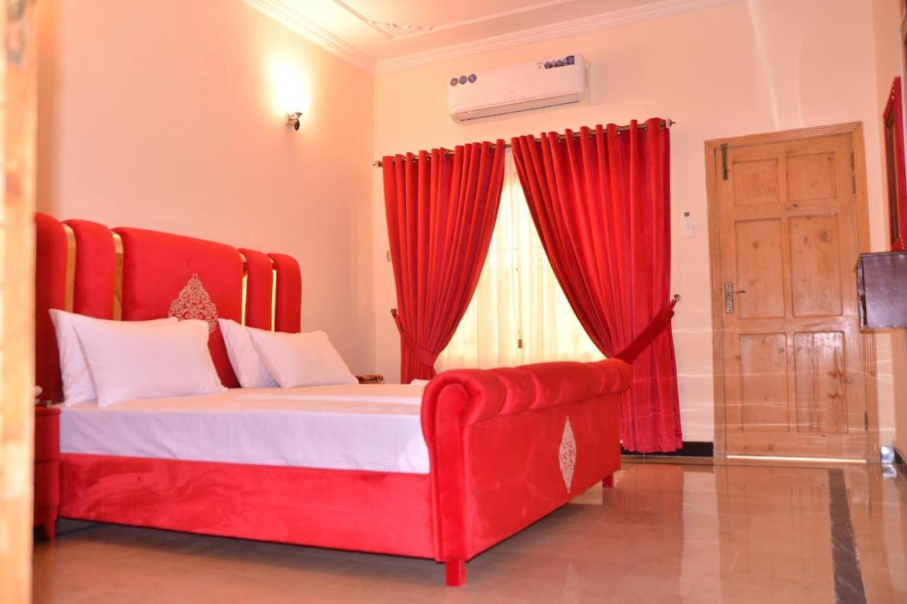 Redbury Guesthouse Islamabad Extérieur photo