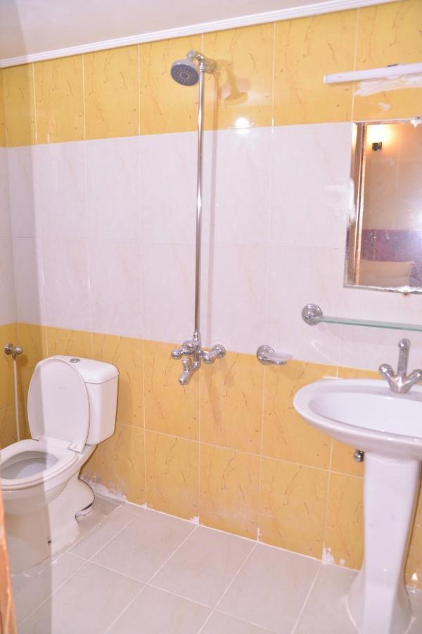 Redbury Guesthouse Islamabad Extérieur photo