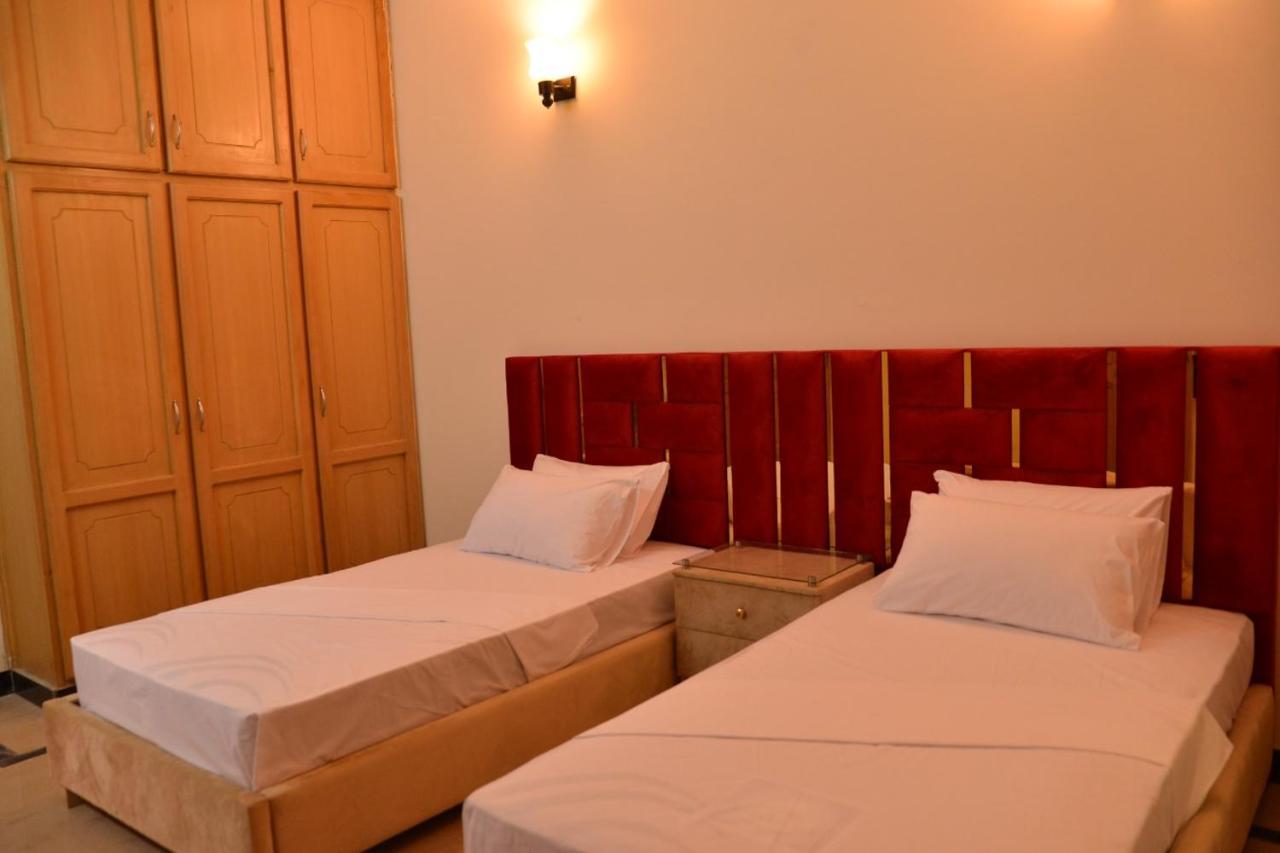 Redbury Guesthouse Islamabad Extérieur photo