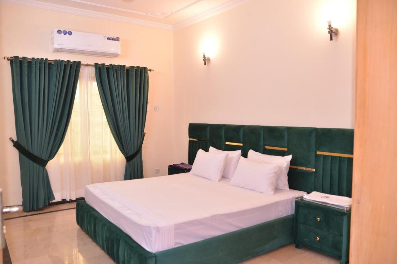 Redbury Guesthouse Islamabad Extérieur photo